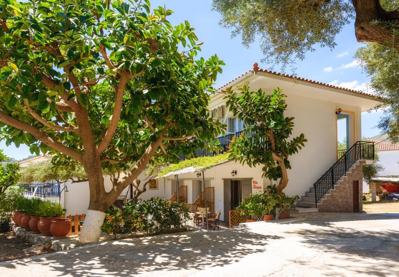 Villa Regina Keri Bagian luar foto