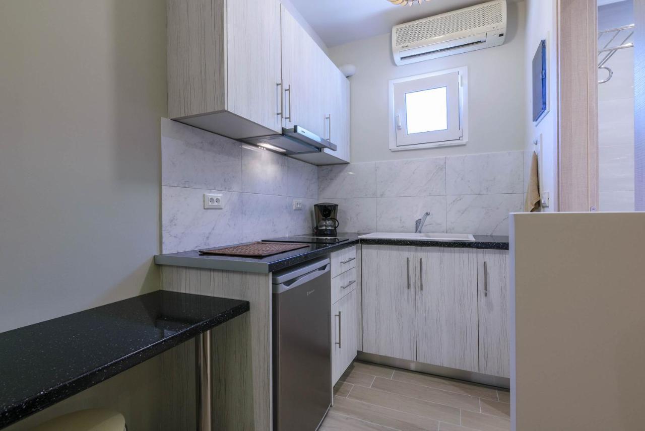 Villa Regina Keri Bagian luar foto