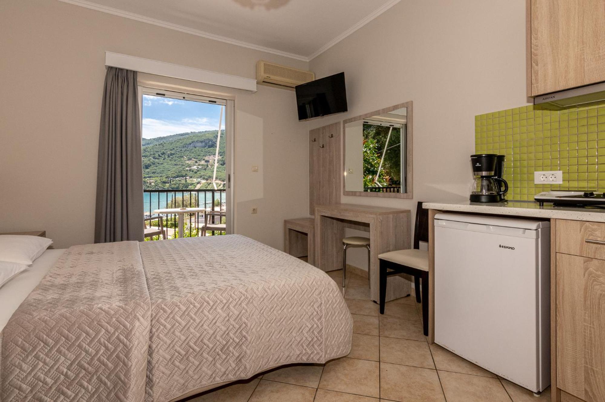 Villa Regina Keri Bagian luar foto