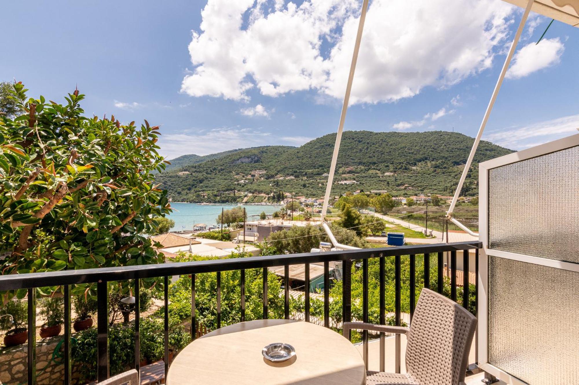 Villa Regina Keri Bagian luar foto
