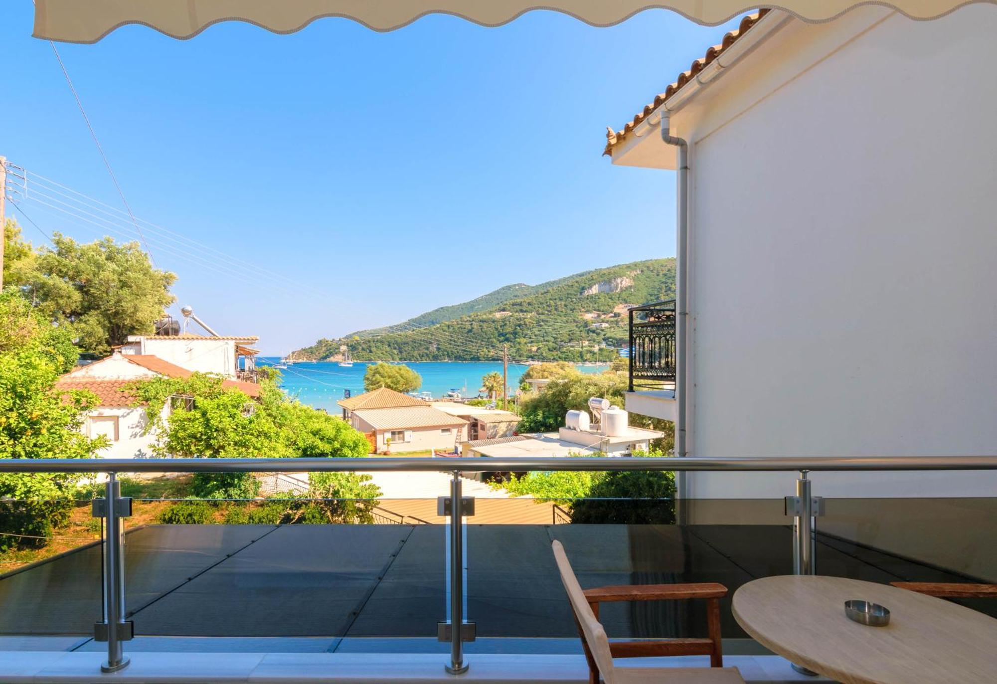 Villa Regina Keri Bagian luar foto